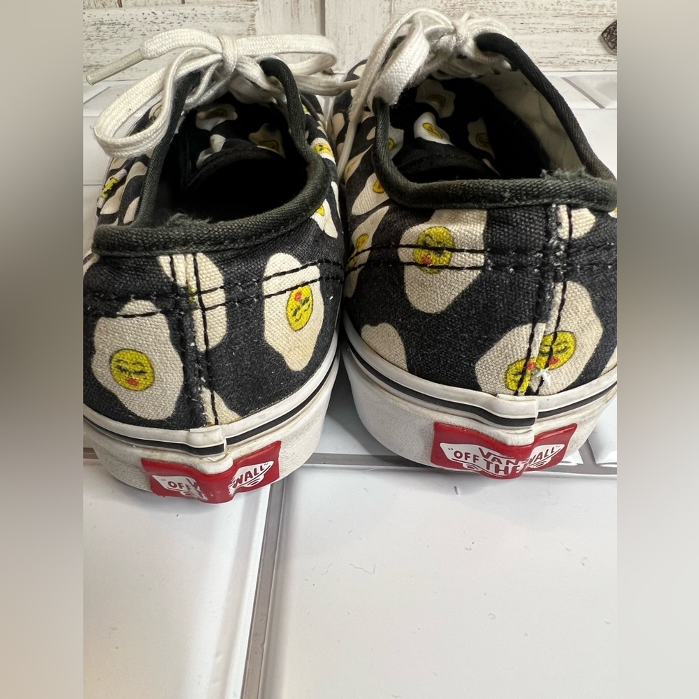 Vans Kendra Dandy Black and White Egg Print Shoes - Picture 4 of 7